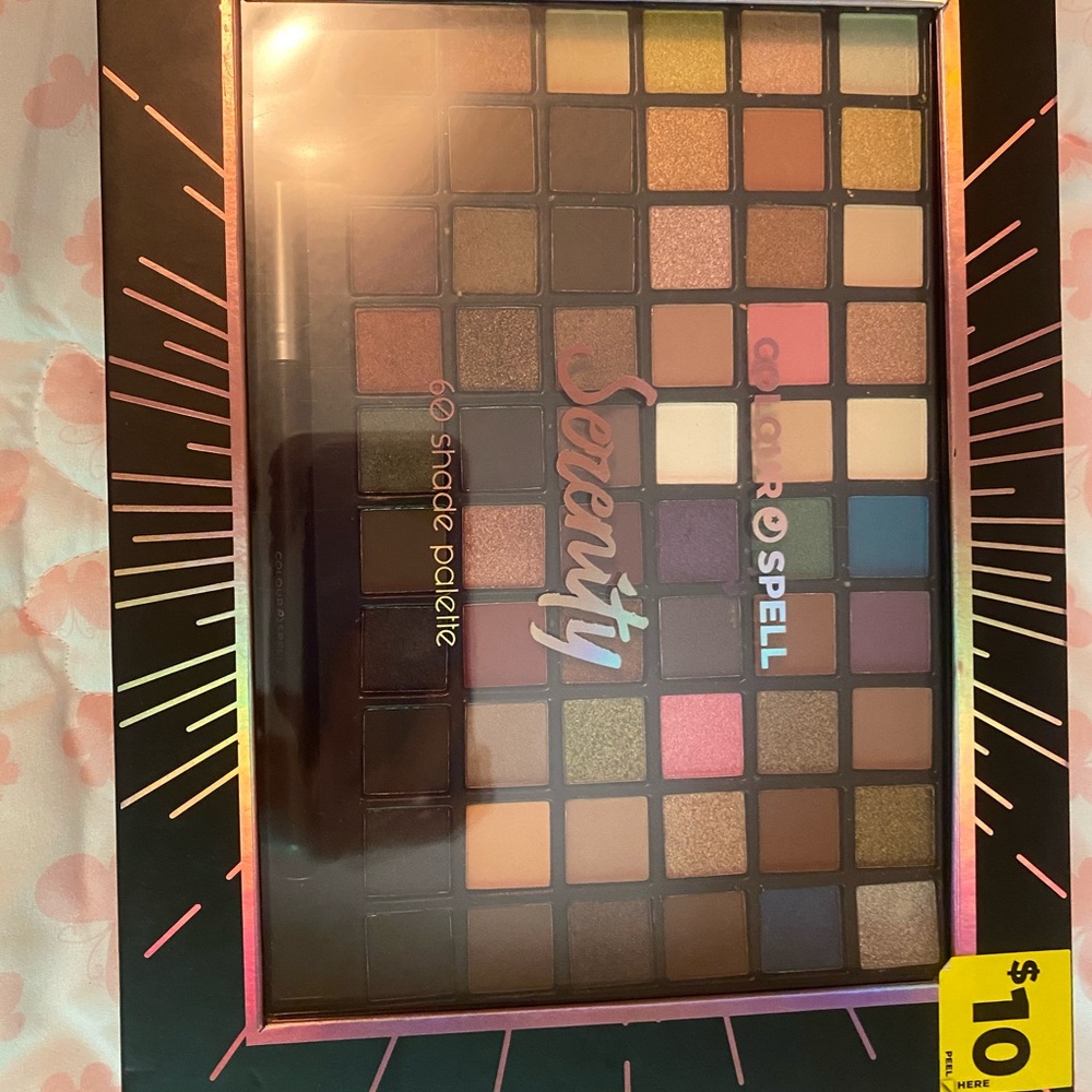 Eyeshadow palette